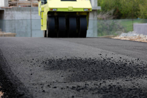 Best Driveway Paving Contractor  in Fairfield, IL